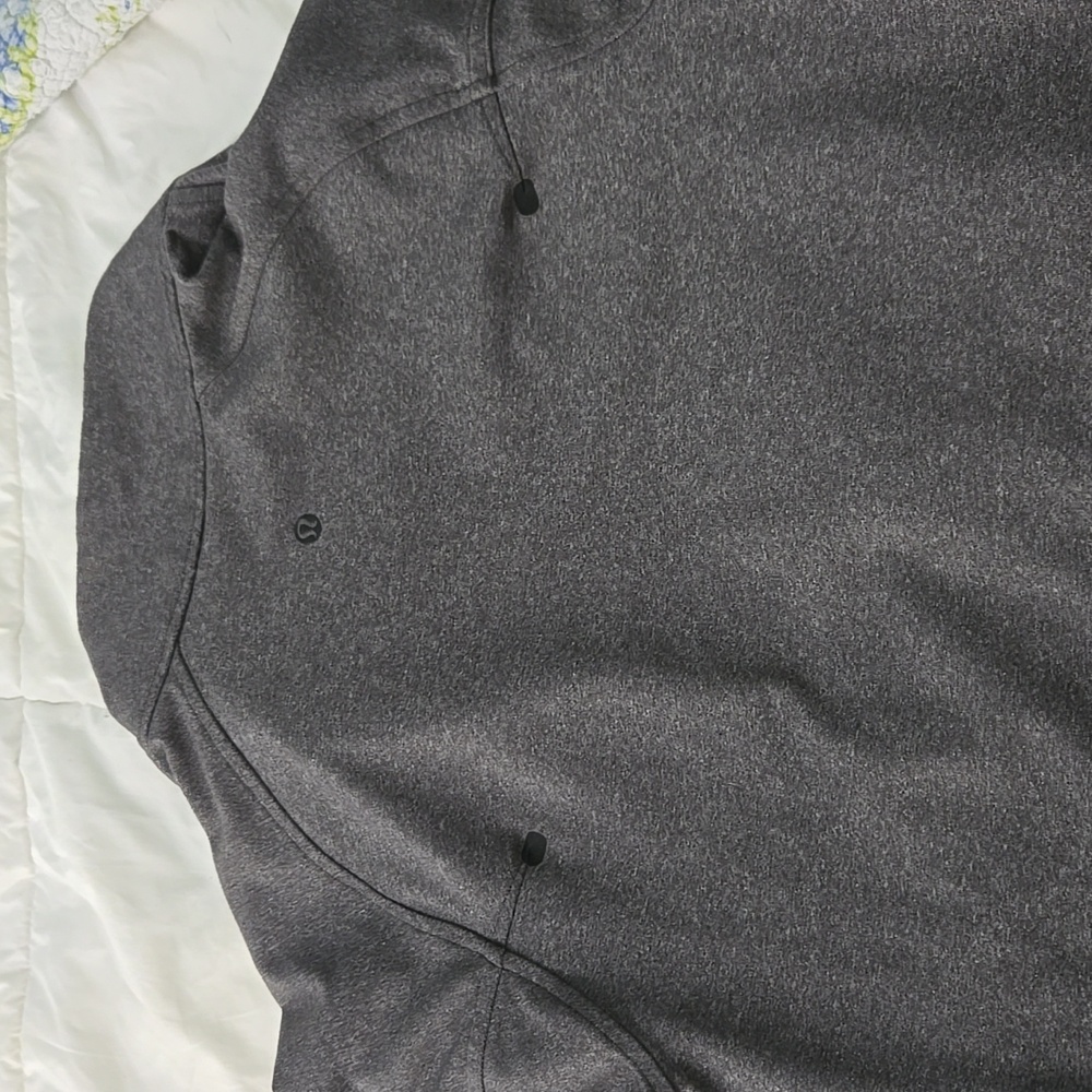 Lululemon jacket - Picture 9 of 10